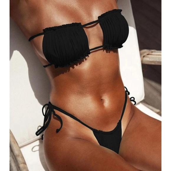 Sheshow Super Sexy String Bikini - Picture 2 of 5